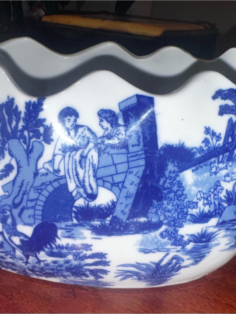 Vintage Victoria Ware Ironstone Flow Blue Scalloped Planter Bowl 10”